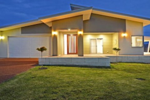 Beaufortia Views - Events Australia 0