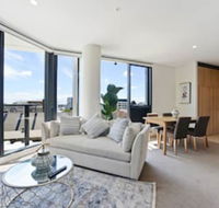 Modern Ultra Clean in the Heart of Convenience - Tourism Bookings