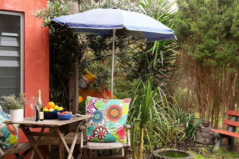 Smith Beach Getaways Beachwood Garden Studio - Accommodation Europe 5