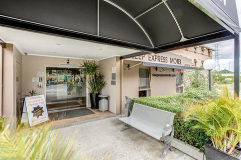 Arena Hotel - Events Australia 1