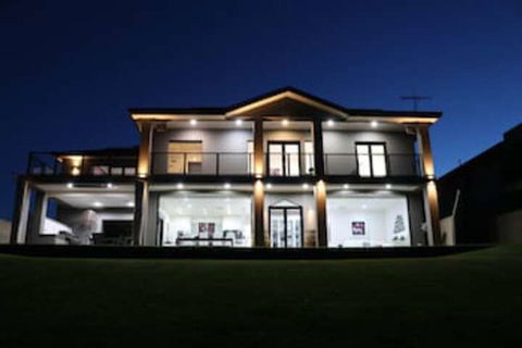 River Devine Murray Bridge - Events Australia 0