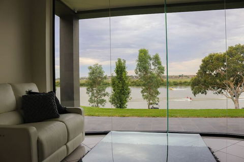 River Devine Murray Bridge - Events Australia 4