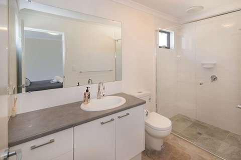 Gale House - Tourism Bookings 1