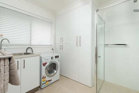 Living In Luxury Central & Sophisticated - Events Australia 5