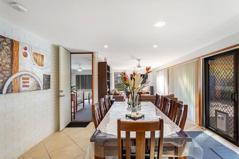 Campbell Avenue 28 - Events Australia 6