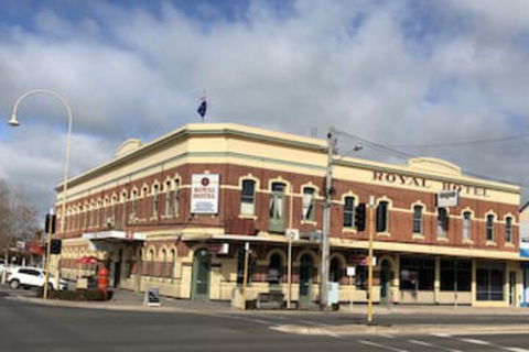 Royal Hotel - Events Australia 0