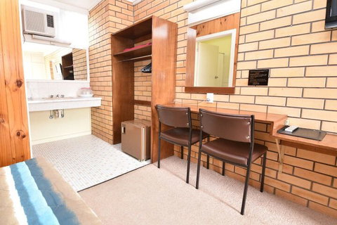 Edenhope Motor Inn - Events Australia 7