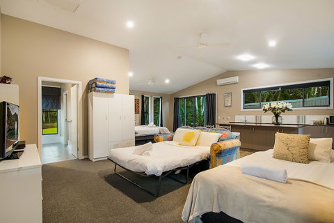 A PERFECT STAY - Lennox Unique Coastal Retreat - Events Australia 5