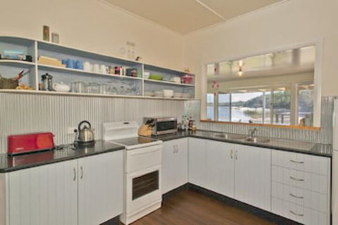 Lobster Cottage Sawtell NSW - Events Australia 0