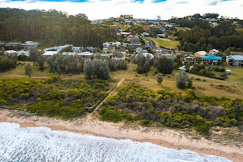 SeaSands Luxury Escape - Events Australia 0