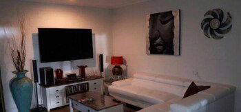 La Casa De Playa - Events Australia 4