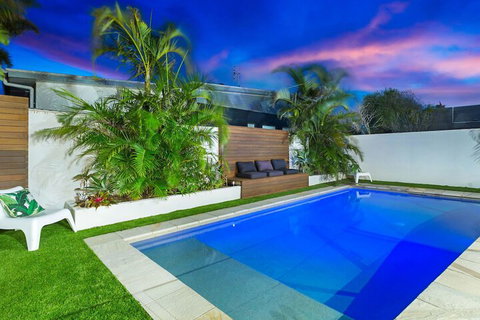 Beachside Holiday Escape - Events Australia 1