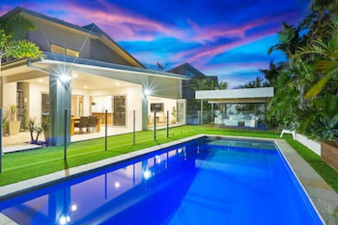 Beachside Holiday Escape - Events Australia 0