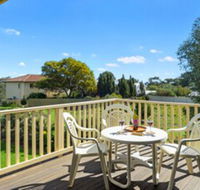 22 Broadbeach Drive - Accommodation Europe