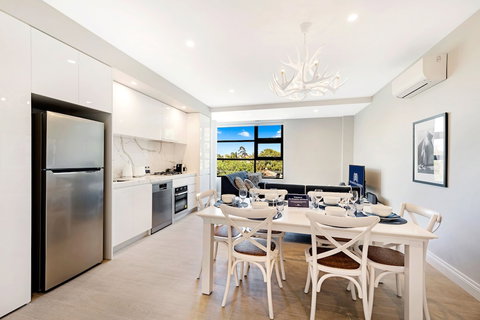 The Hamptons Apartments - St Kilda - Events Australia 5
