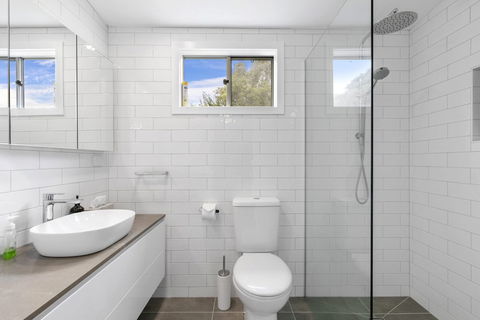 Inlet Dreaming Free Wifi - Accommodation Europe 3