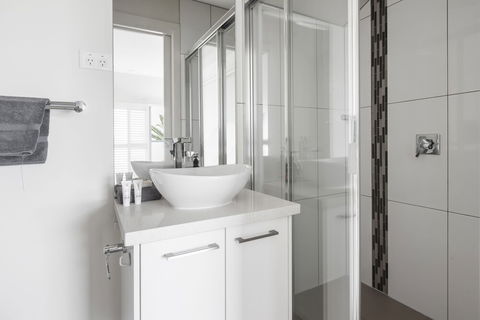 The Jetty Beach Apartment By Ready Set Host - Events Australia 6