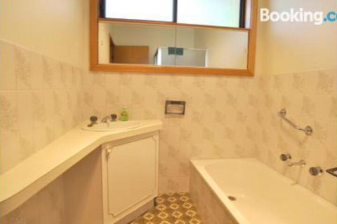 Family Retreat On Anderson - Events Australia 4