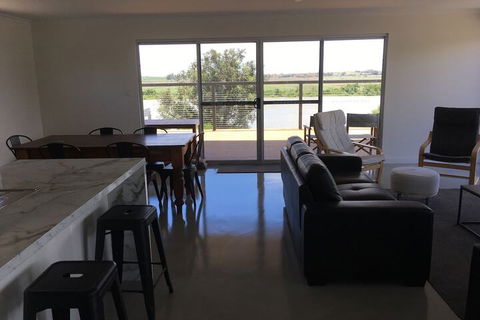 Matts River Rest - Events Australia 5