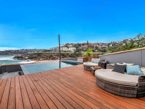 Tamarama Apartments - Events Australia 3