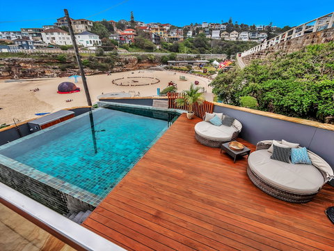 Tamarama Apartments - Events Australia 1