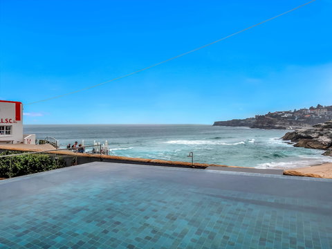 Tamarama Apartments - Events Australia 2