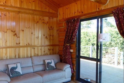 Windermere Cabins - Events Australia 5