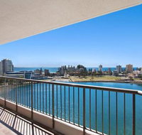Seascape Unit 1402 Great location  amazing water views - Events Australia