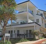 Unit 2 Beach Gallery 9 Andrew Street Point Arkwright 500 BOND LINEN SUPPLIED - Tourism Bookings