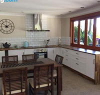Takura Heights Modern Country Apartment with Pool Access - Accommodation Europe