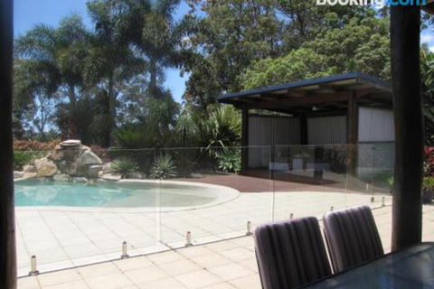 Takura Heights Modern Country Apartment With Pool Access - Accommodation Europe 2