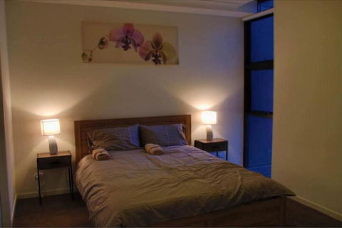 Liverpool New Apt 2BR & 2Bath - Accommodation Europe 3