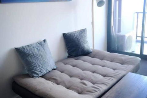 Luxury Apt With 2BR Plus 2Bath - Accommodation Europe 6