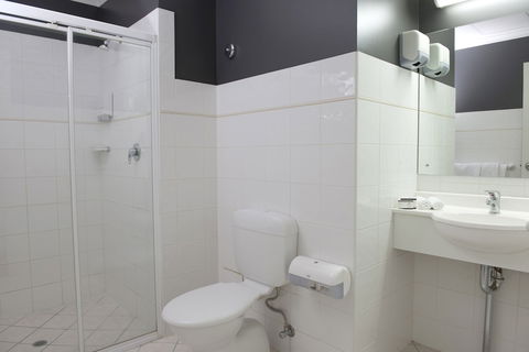Adelaide Riviera Hotel - Events Australia 5