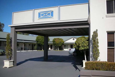 Breakout Motor Inn - Events Australia 1