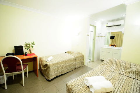 Liberty Plains Motor Inn - Events Australia 6