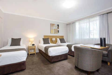 Mid City Warrnambool - Accommodation Europe 6