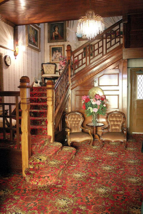 Motel Mayfair On Cavell - Tourism Bookings 3