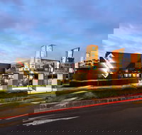 Nightcap at Keysborough Hotel - Events Australia