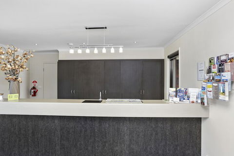 Elm Tree Motel - Accommodation Europe 2