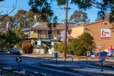 Aussie Settler Motel - Tourism Bookings 0
