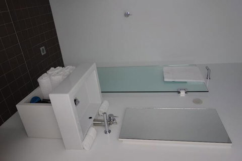 Avalon Coastal Retreat - Events Australia 6