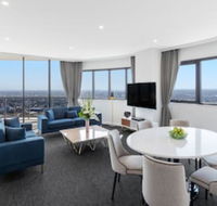 Meriton Suites Kent Street Sydney - Tourism Bookings