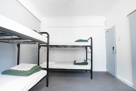 Westend Backpackers Hostel - Tourism Bookings 7