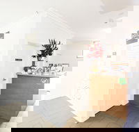 Indulge Apartments - Ontario - Events Australia