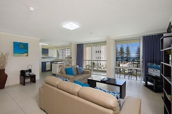 Rainbow Commodore Apartments - Events Australia 6