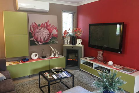 Crimson Villa - Events Australia 2
