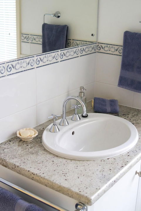 Lindsays Of Kangaroo Island - Tourism Bookings 6