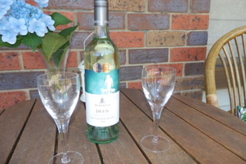 Mast Gully Gardens Bed & Breakfast - Events Australia 0