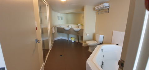 Pier Resort - Accommodation Europe 4